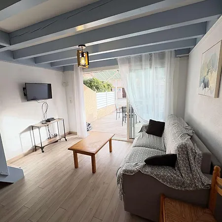Dom wakacyjny Maison Renovee 2023 A 2 Pas De L'ocean Avec Terrasse Et Wifi - Fr-1-831-15 Biscarrosse