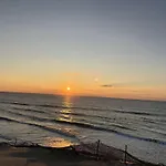 Maison Renovee 2023 A 2 Pas De L'ocean Avec Terrasse Et Wifi - Fr-1-831-15 بيت للعطل *